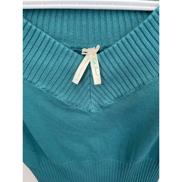Cafe Brand Sweater size large - Picture 3 of 3
